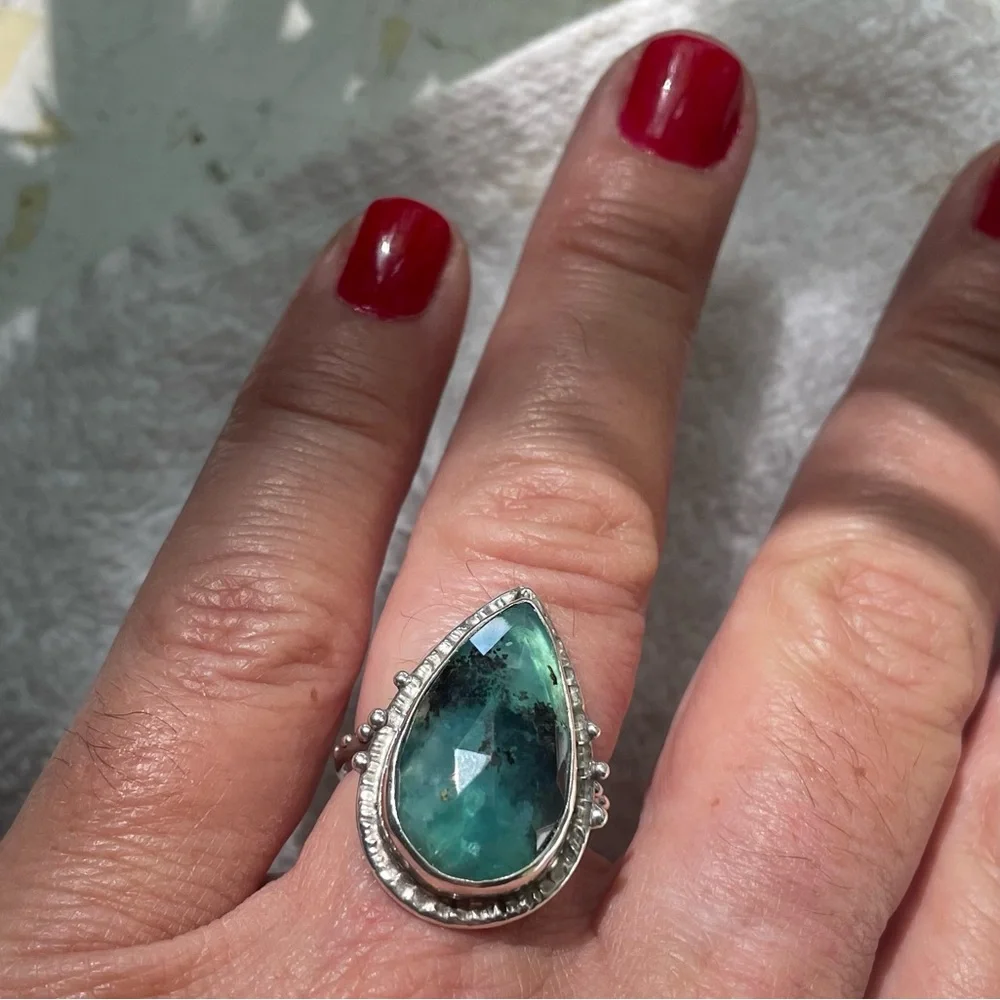 Teardrop Green Peruvian Opal Gemstone Sterling Silver Ring